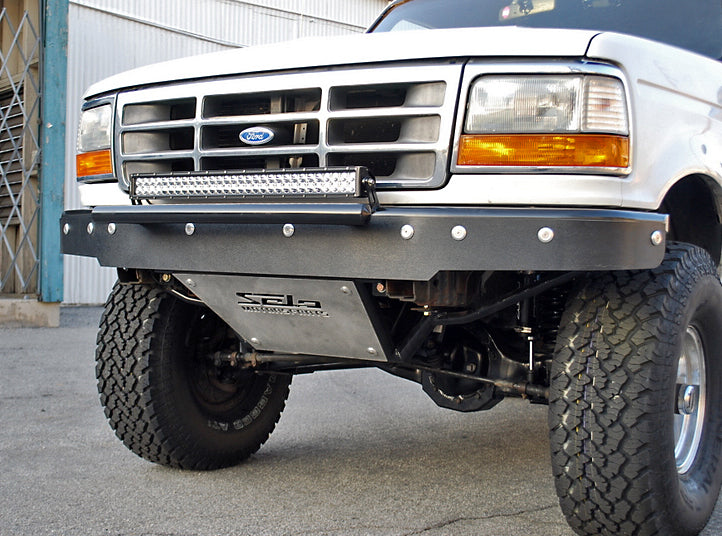 Evan-Fischer Front Bumper Kit For 1992-1996 Ford F-150 Bronco F-250 – Chrome Steel With Valance, Direct Replacement