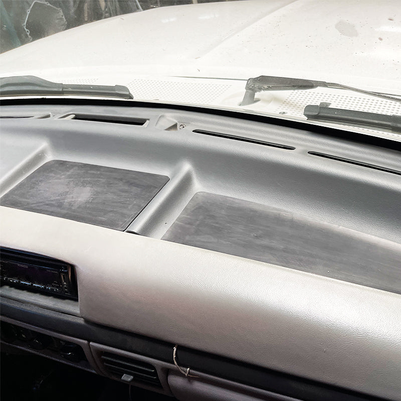 Non-Slip Dash Mat - 1992-1997 Ford F-Series/Bronco