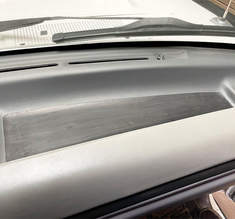 Non-Slip Dash Mat - 1992-1997 Ford F-Series/Bronco