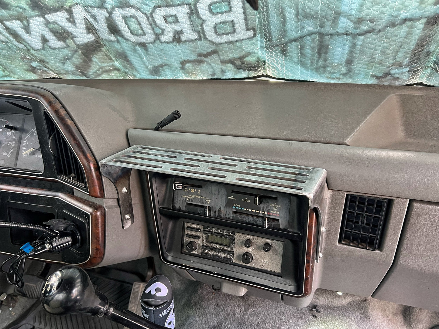 JC Customs Dash Accessory Mount - 1987-1991 Ford F-Series & Bronco