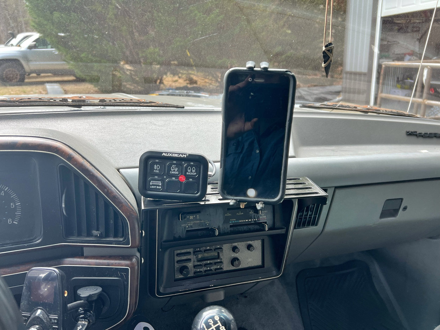 JC Customs Dash Accessory Mount - 1987-1991 Ford F-Series & Bronco