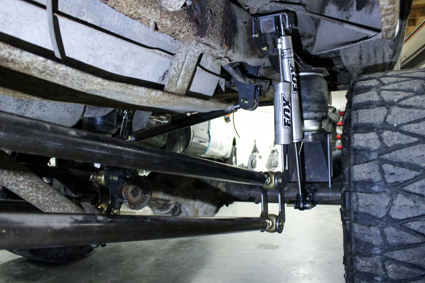 FORD OBS 4"-8" REAR AIR RIDE KIT (05+ SUPERDUTY SWAP)