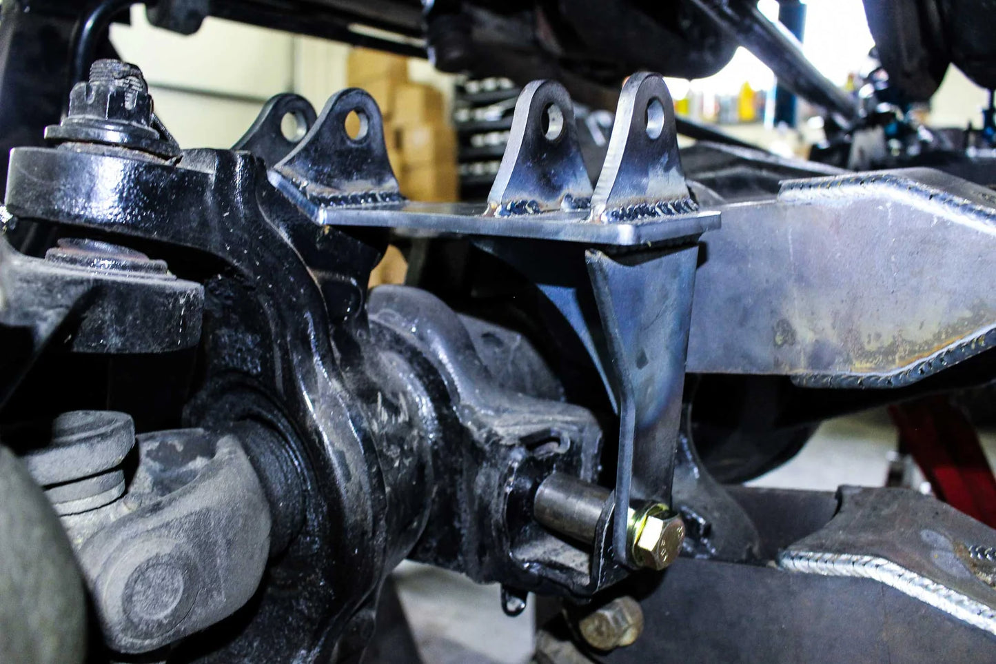 FORD OBS DUAL SHOCK COILOVER AXLE MOUNT (05+ SUPERDUTY SWAP)