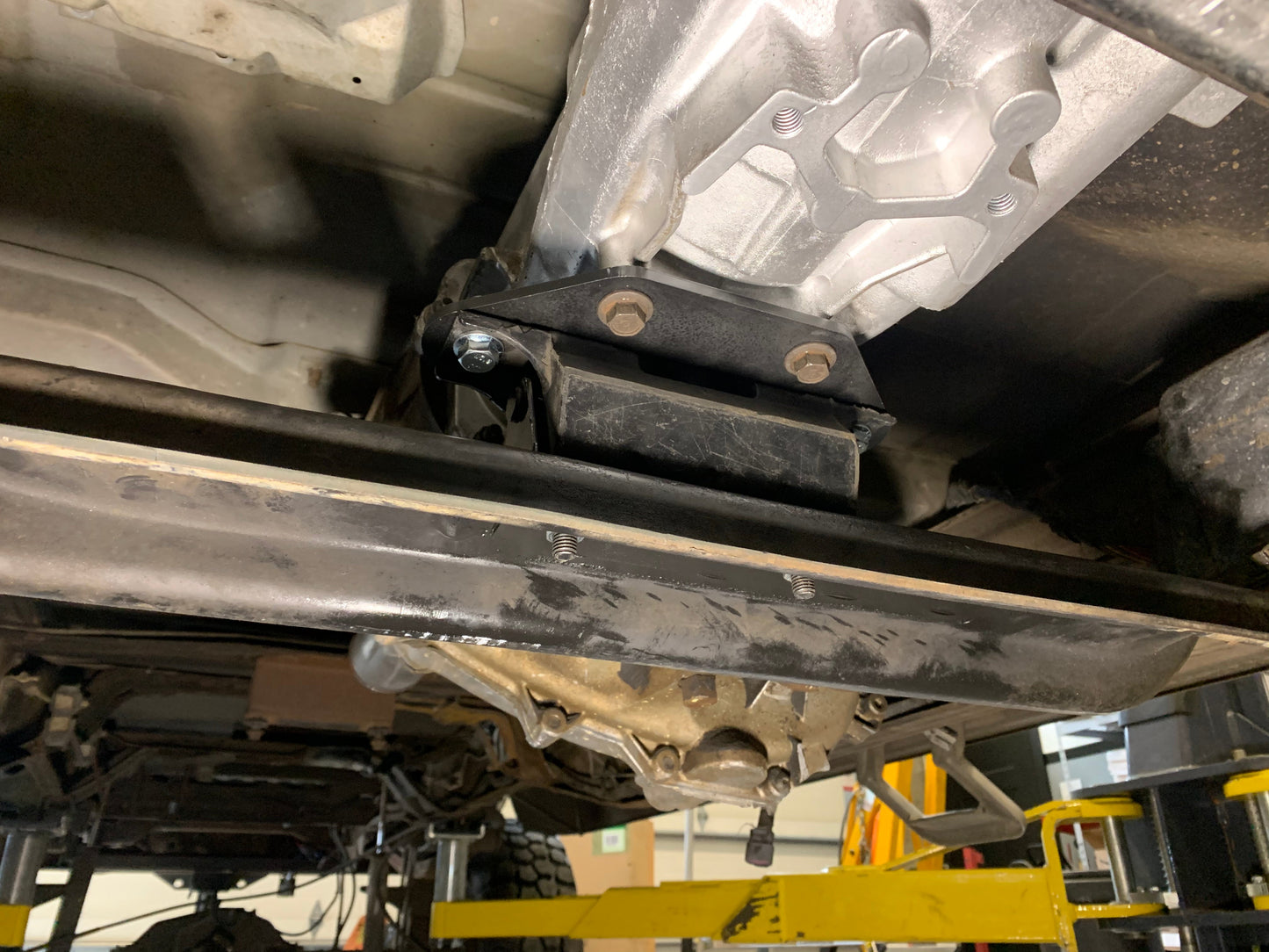 Carrick Customs Transmission Mount Bracket: 47RH to E4OD