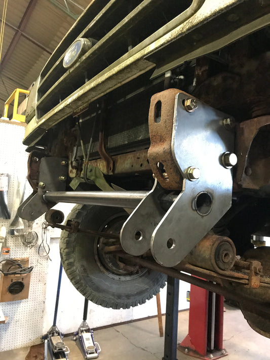 2" Front Shackle Reversal (Super Duty Spring) - 1985-1991 Ford F-Series