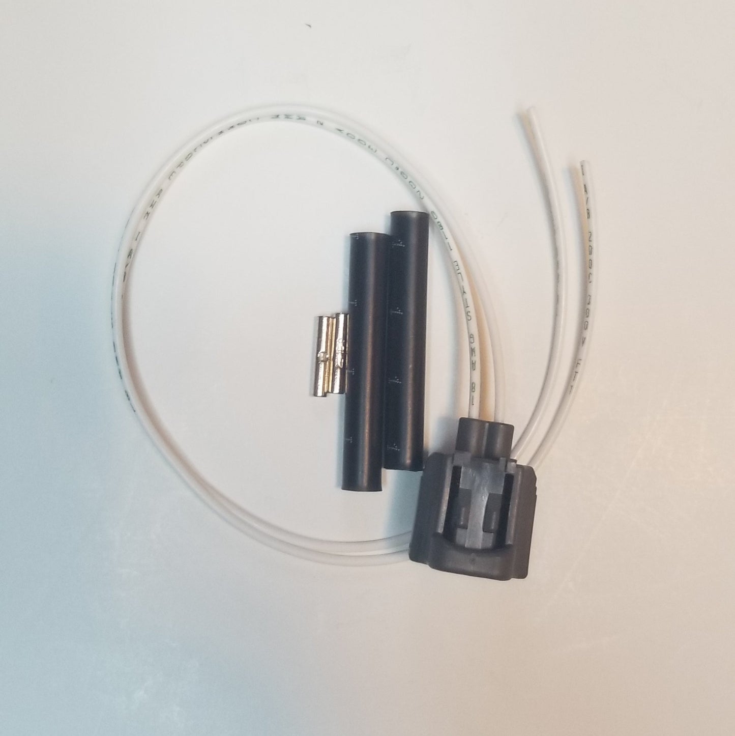 Oil Temp Sensor Connector Pigtail Kit - 1994-2003 Ford F-Series