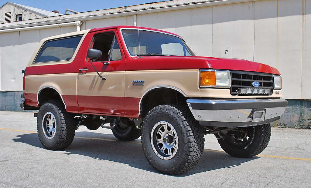 (1980-1997) Solo Motorsports Bronco & F150 Mid-Travel Suspension Kit / Stage 1