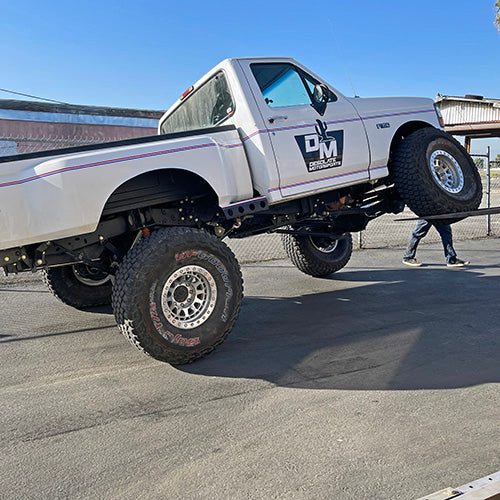 Desolate Motorsports Bronco/F150 4x4 "Super Duty" Straight Axle Conversion Kit - 1980-1996 Ford F150/Bronco