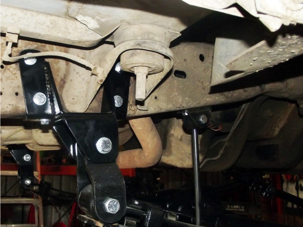 Shackle Reversal Kits (Super Duty spring) - 1992-1997 Ford F250/F350