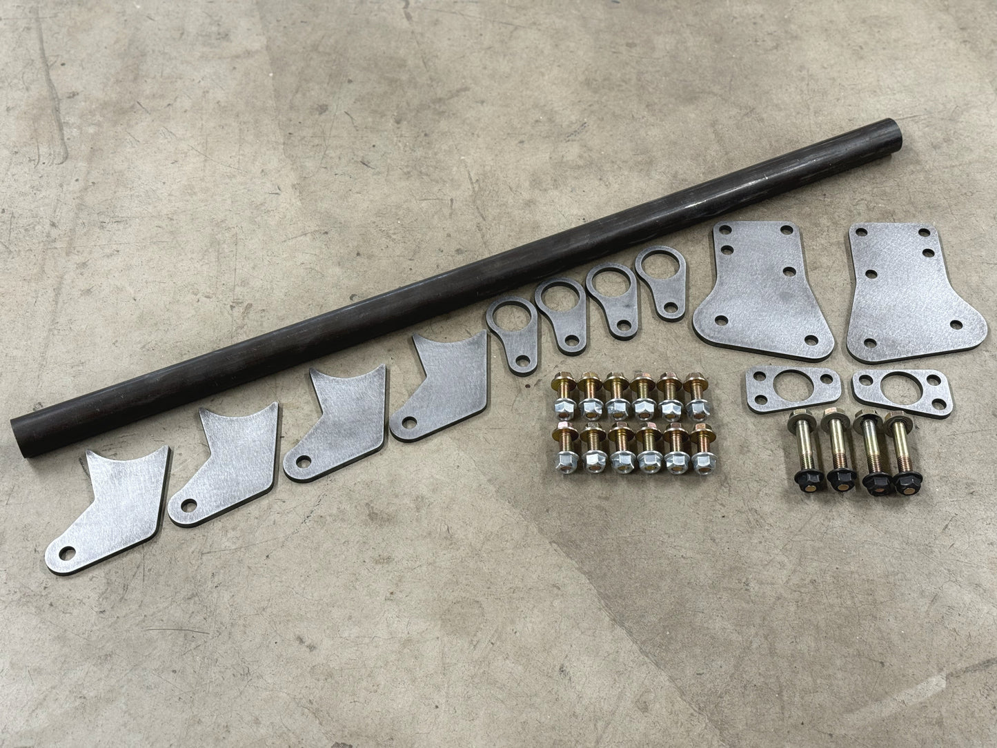 Carrick Customs Long Travel Rear Shock Mount Kit - 1980-1997 Ford F250/F350 4x4