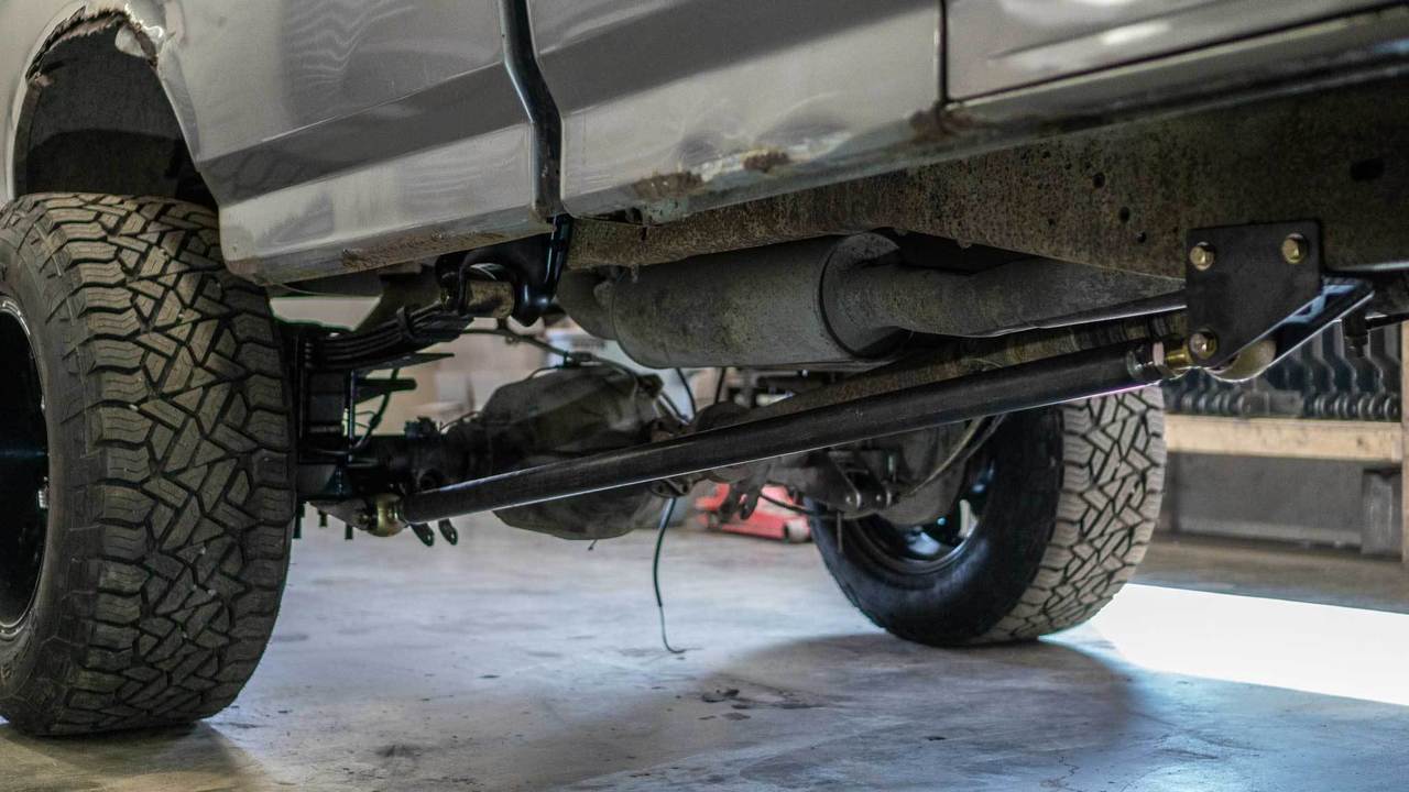 Ford OBS Traction Bars (05+ Superduty Swap)