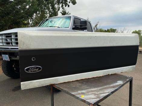OBS Solutions Aluminum Tailgate Panels (1987-1997) F-Series & Bronco