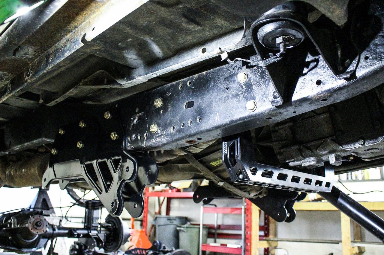 Ford OBS ZF5 Transmission Crossmember