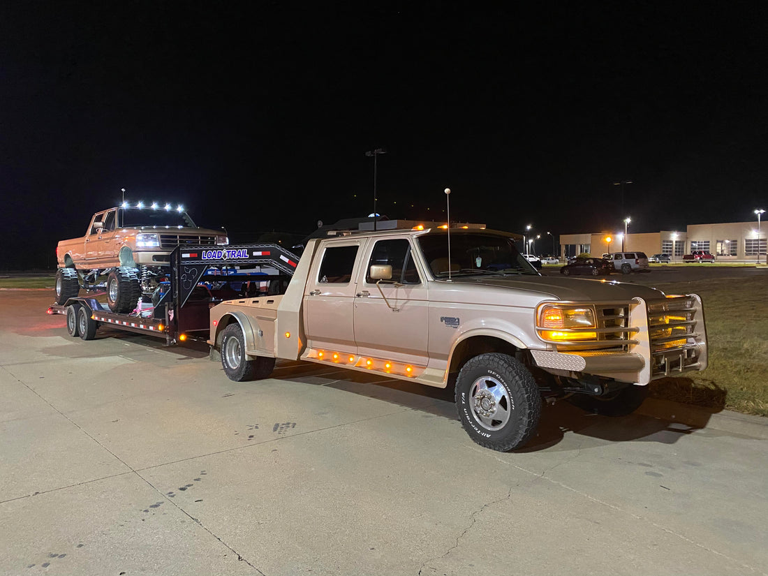 Champagnetrain (Colt Hadley) 2L Conversion 4x4 Flatbed Dually