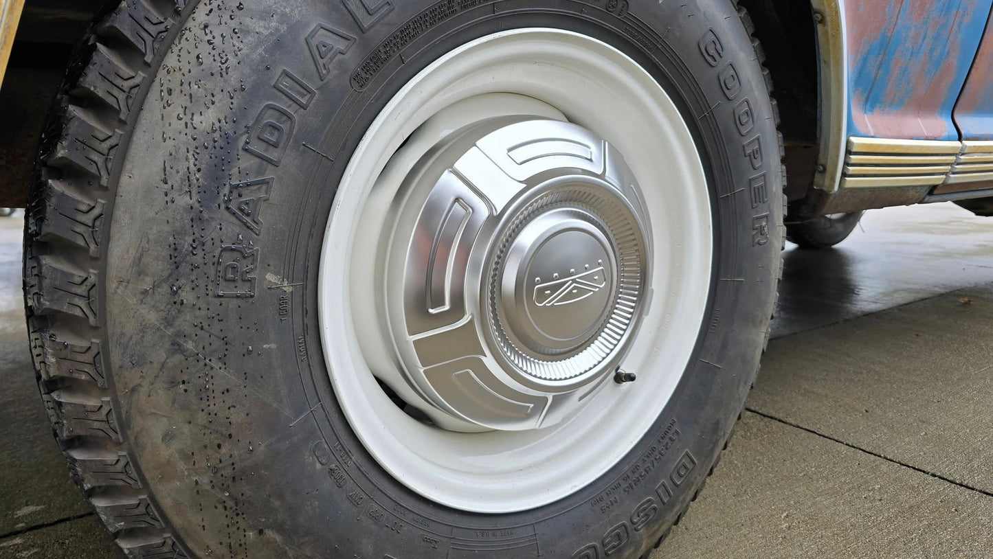 Solos MFG Stainless Steel Dog Dish Hubcaps – 1967–1979 Ford F-Series