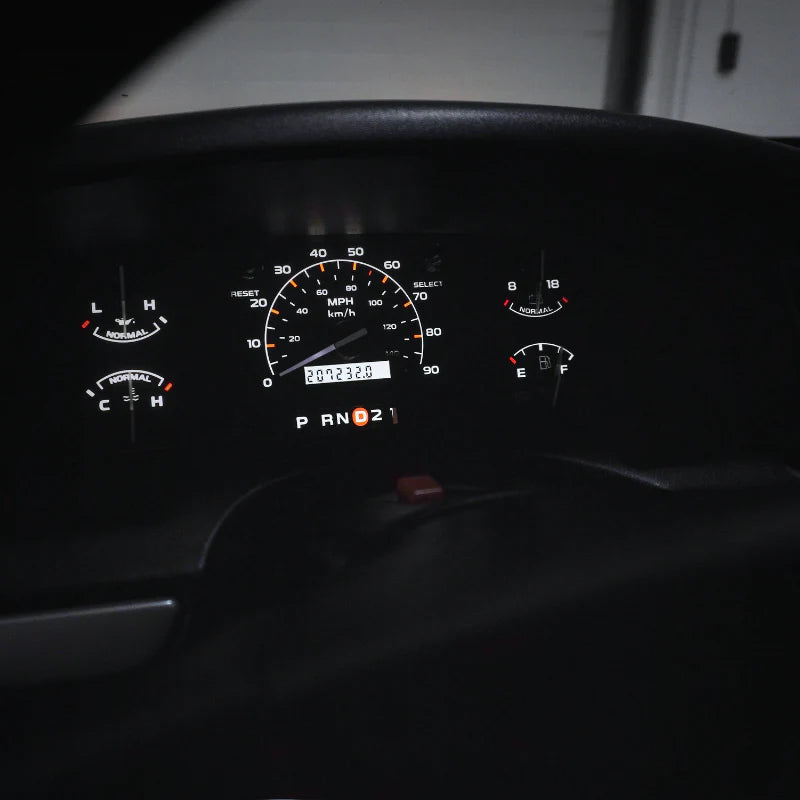 92-96 Cluster Faceplate Kit - Gas - F-Series
