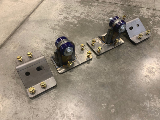 Carrick Customs Cummins Swap Motor Mounts 12v/24v/CR Cummins - 1999-2007 Ford F250/F350