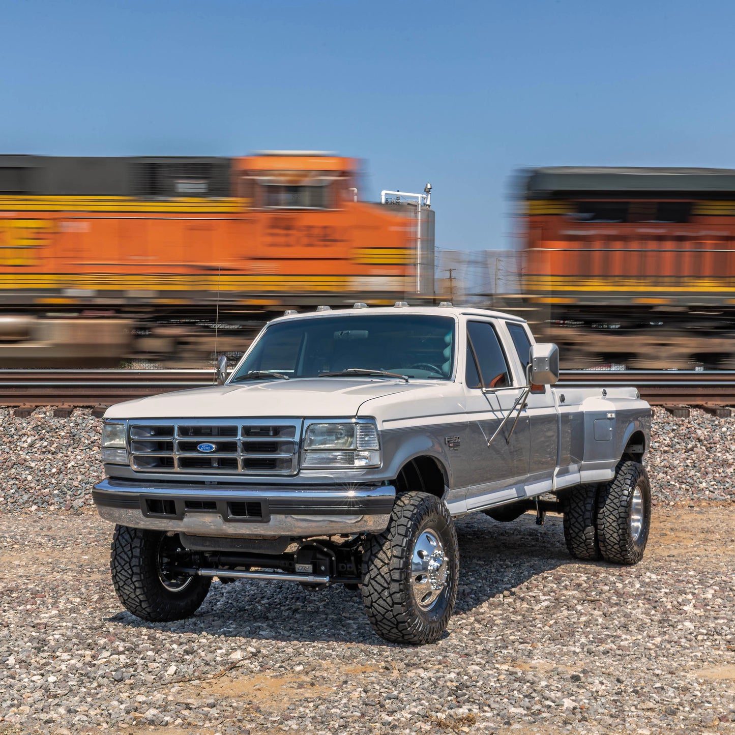 Desolate Motorsports Super Duty Axle Conversion Kit (Front & Rear) - 1980-1997 Ford F-Series