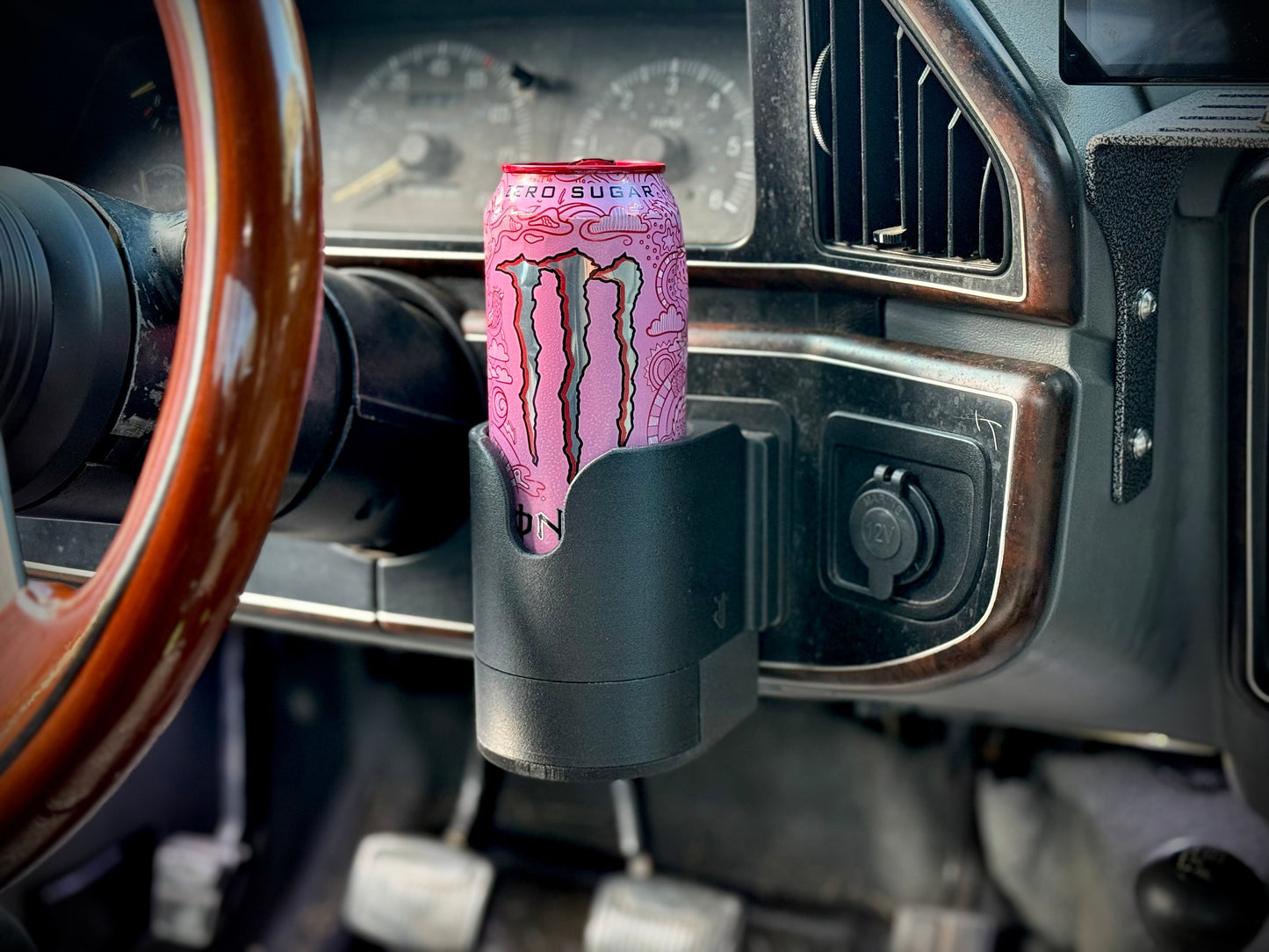Bricknose Dash Mounted Cup Holder - 1987-1991