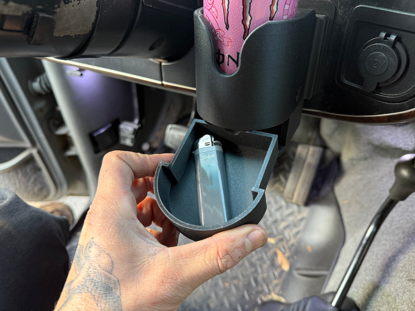 Bricknose Dash Mounted Cup Holder - 1987-1991