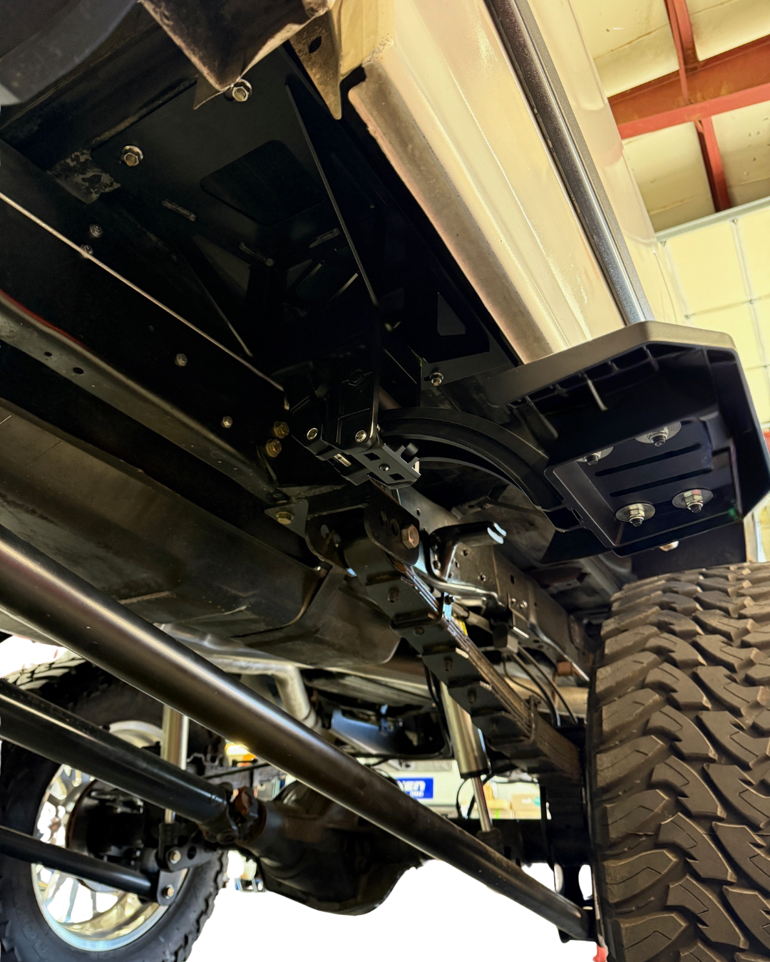 OBS Solutions Long Bed Front Bed Step Kit - 1980-1997 Ford F-Series