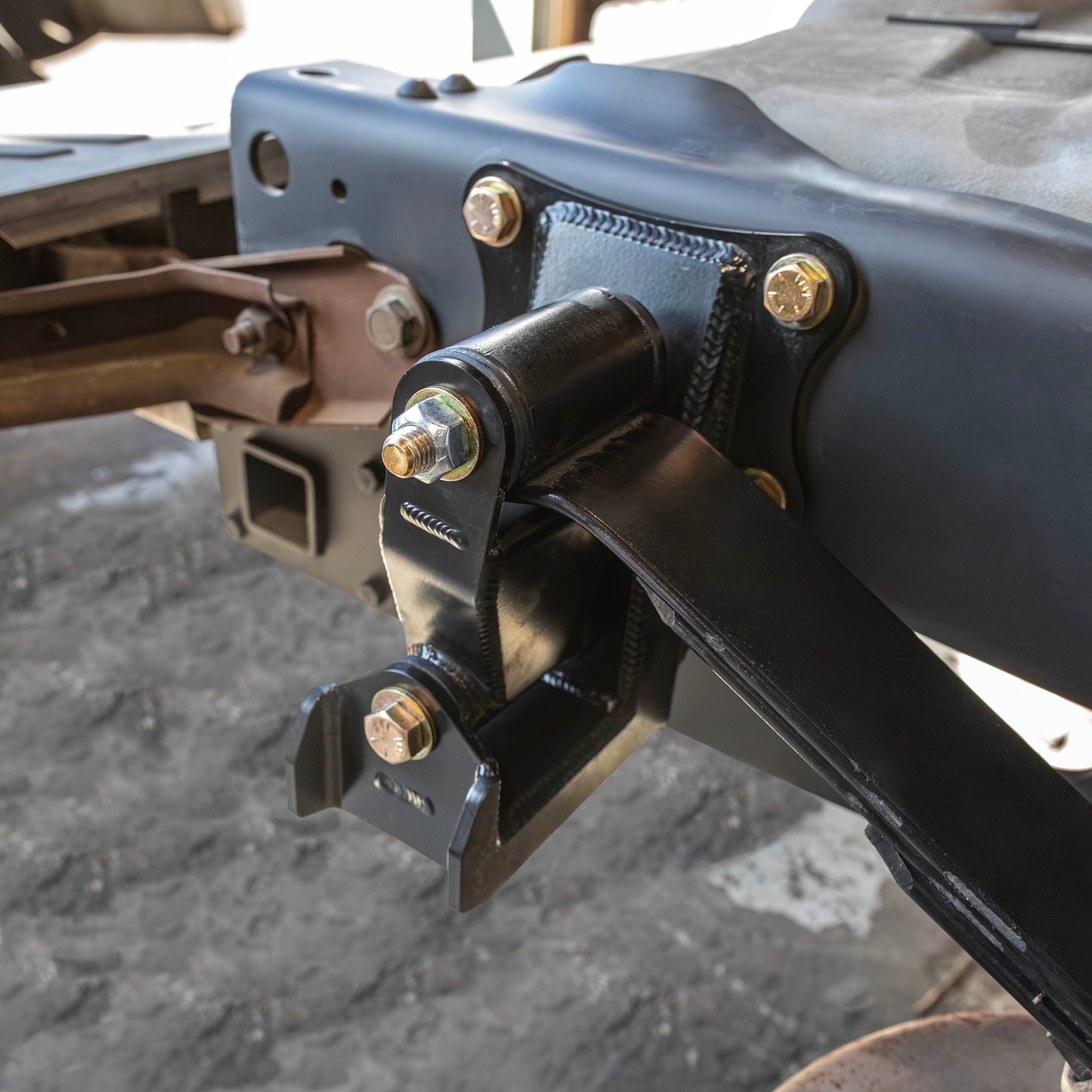 Desolate Motorsports HD Rear Suspension Kit – 1980–1997 Ford F-Series