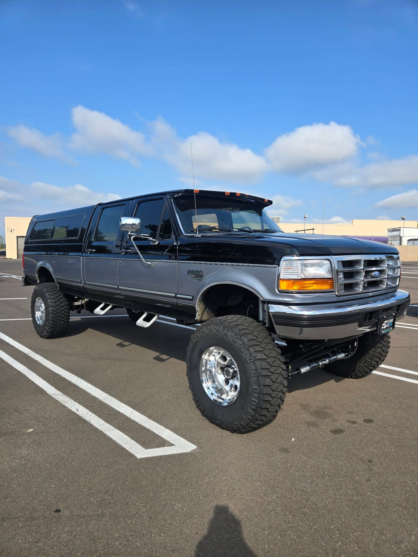 Mickey Thompson 8 Lug Classic III Wheel
