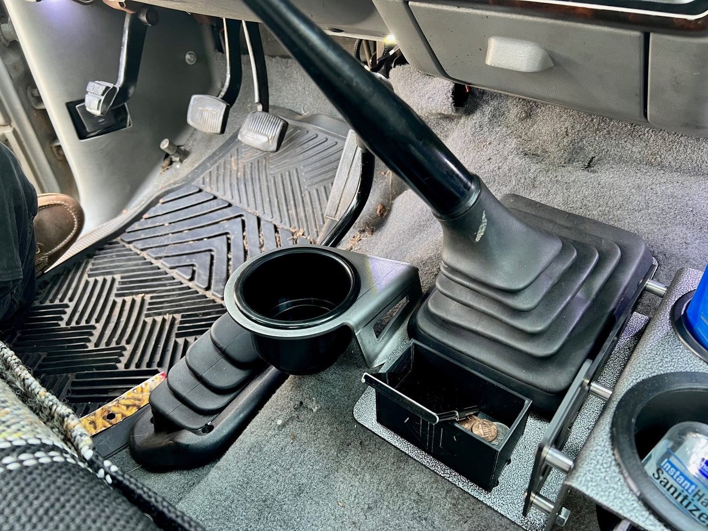 JC Customs Driver Side Cup Holder Expansion Kit - 1992-1997 Ford F-Series & Bronco