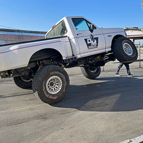 Desolate Motorsports Long Travel "Super Duty" Straight Axle Conversion Kit (Front Only) – 1980–1996 Ford F-Series