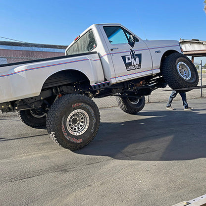 Desolate Motorsports Long Travel "Super Duty" Straight Axle Conversion Kit (Front Only) – 1980–1996 Ford F-Series
