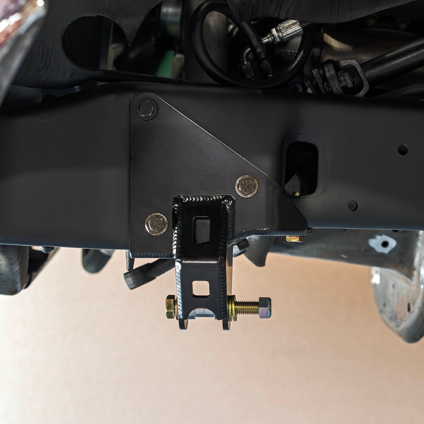 Desolate Motorsports Bolt-On Track Bar Bracket – 1980–1997 Ford F-Series & Bronco
