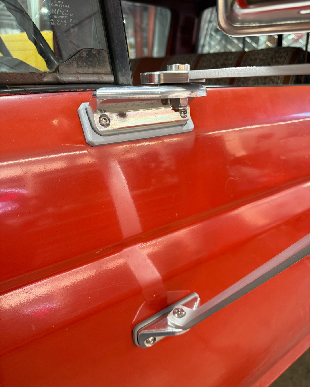 OBS Solutions Super Swing Lock Mirror Brackets - 1980-1997 Ford F-Series/Bronco