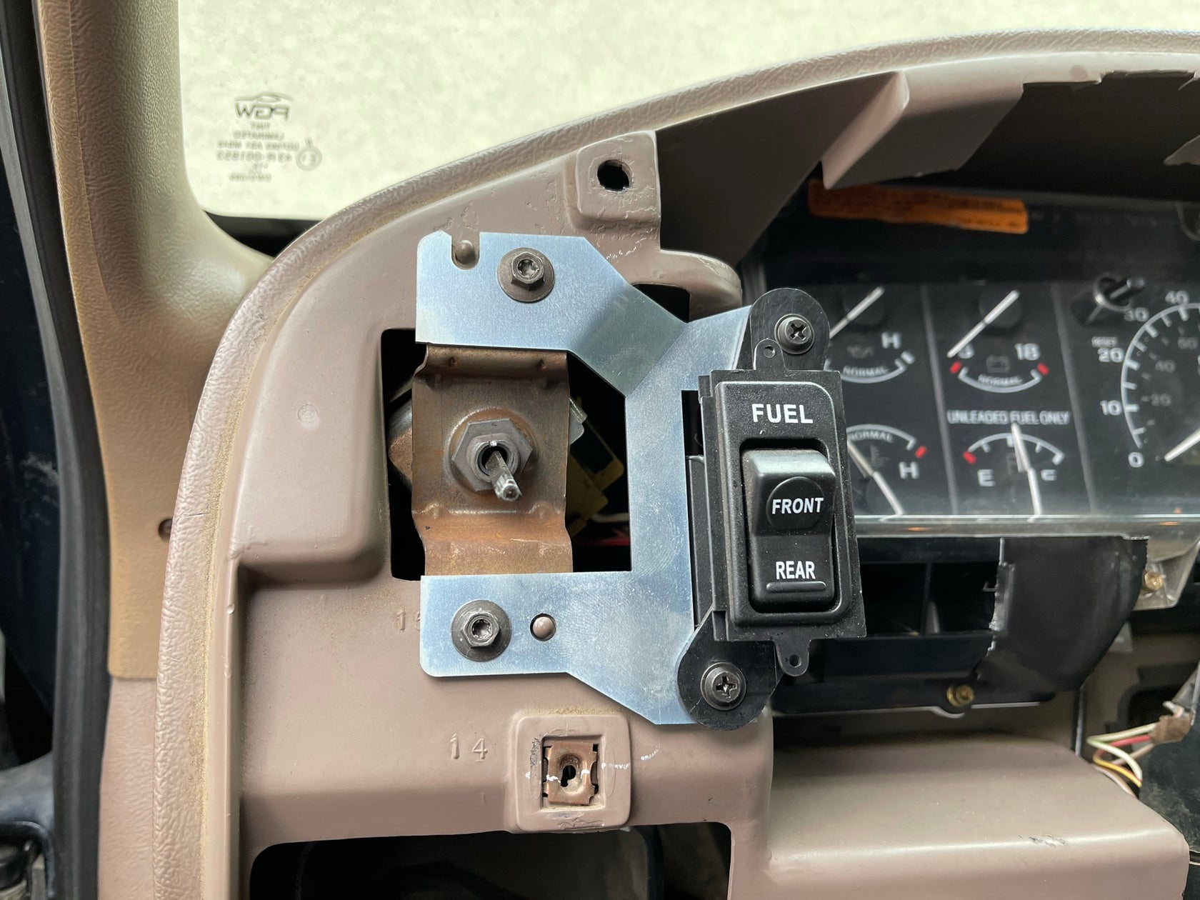 Dual Fuel Tank Back Window Switch Repair Bracket Complete Performance